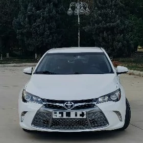 Toyota Camry 2017