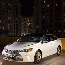 Toyota Camry 2017
