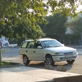 Opel Astra 1996
