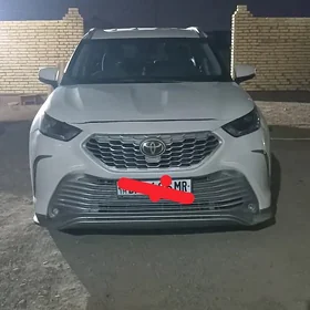 Toyota Highlander 2020