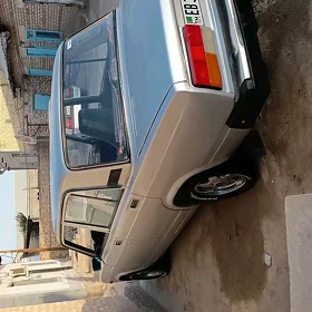 Lada 2107 2000