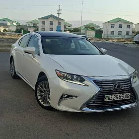 Lexus ES 350 2016