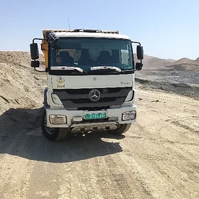 Mercedes-Benz Axor 2014