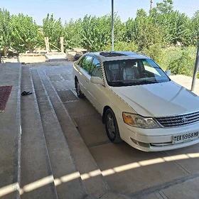 Toyota Avalon 2003