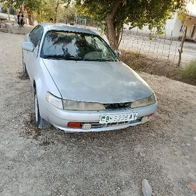 Toyota Marino 1993