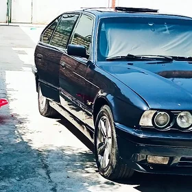 BMW 525 1992