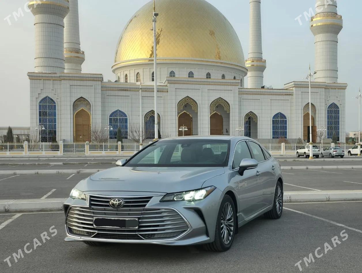 Toyota Avalon 2022