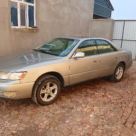 Lexus ES 300 1999