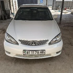Toyota Camry 2004