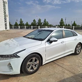 Kia K5 2021