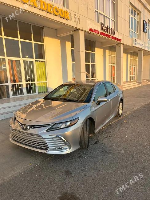Toyota Camry 2022
