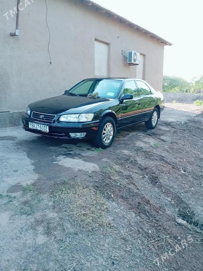 Toyota Camry 1998
