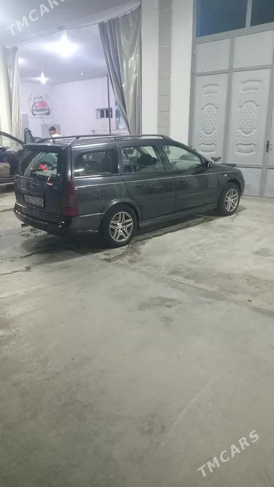 Opel Astra 2002