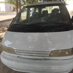 Toyota Previa 1995