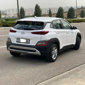 Hyundai Kona 2021