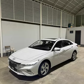 Hyundai Elantra 2026