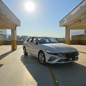 Hyundai Elantra 2026