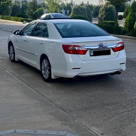 Toyota Camry 2013