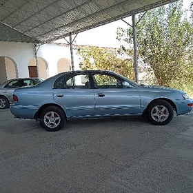 Toyota Corona 1995