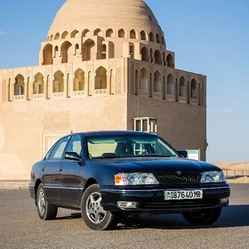 Toyota Avalon 1999