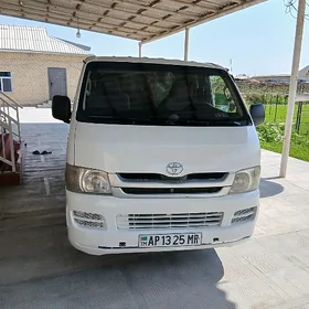 Toyota Hiace 2007