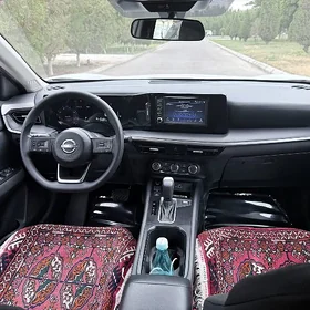 Nissan Kicks 2025