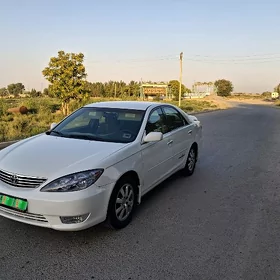 Toyota Camry 2003