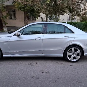 Mercedes-Benz E350 2009