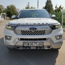 Ford Explorer 2022