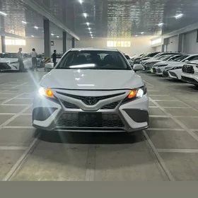 Toyota Camry 2022