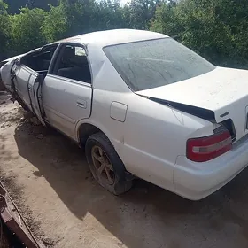 kresta 2000 yil