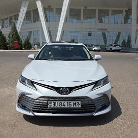 Toyota Camry 2023