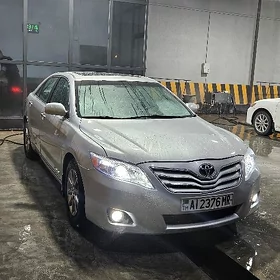 Toyota Camry 2010