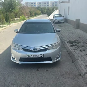 Toyota Camry 2014