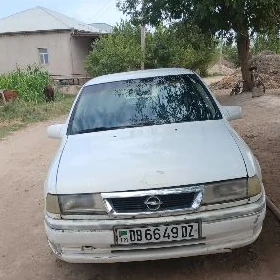 Opel Vectra 1993