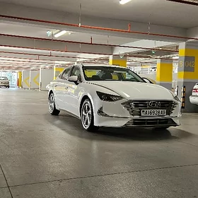 Hyundai Sonata 2022