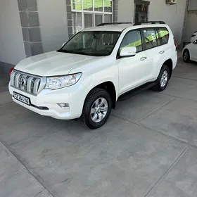 Toyota Land Cruiser Prado 2023