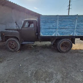 Gaz 52 1985