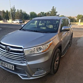 Toyota Highlander 2016