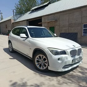 BMW X1 2012