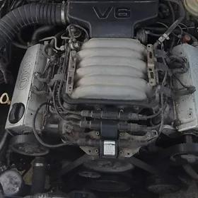 motor Audi 100