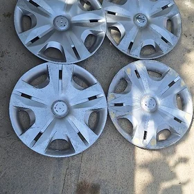 Versa Tiida kalpak