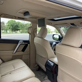 Toyota Land Cruiser Prado 2014