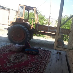 MTZ T-28 1981
