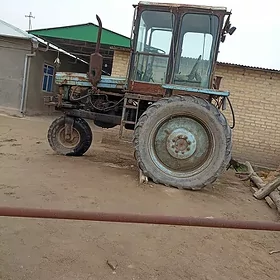 MTZ T-28 1985