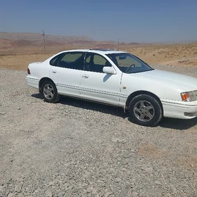 Toyota Avalon 1999