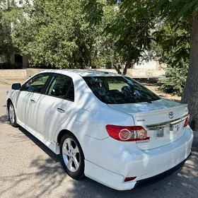 Toyota Corolla 2011
