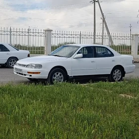 Toyota Camry 1994