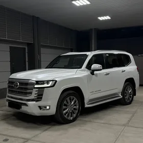 Toyota Land Cruiser 2023