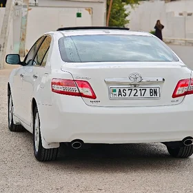 Toyota Camry 2010
